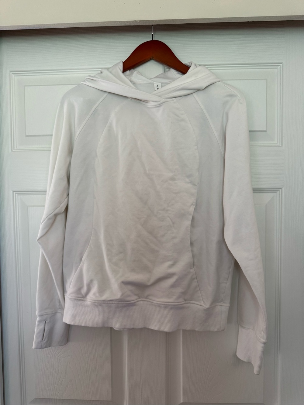 Lululemon White Pullover Hoodie - Women’s Size 6